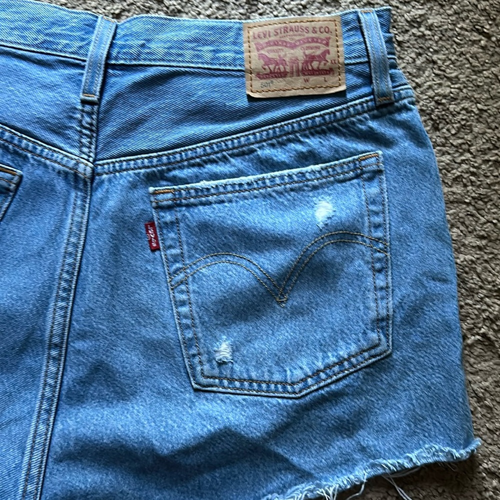 Levi’s 501 high waist cutoff shorts sz 30